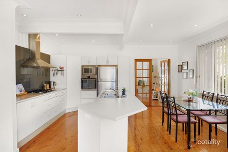 25 Grace Ave, Point Clare, NSW 2250