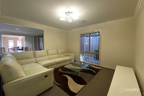 Property photo of 15 Rosecomb Road Spring Farm NSW 2570