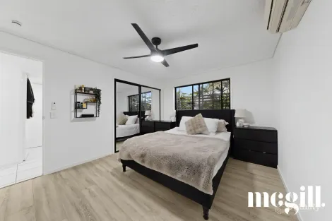 Property photo of 3/4 Grand Parade Parrearra QLD 4575