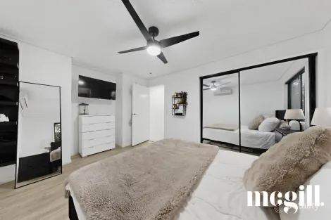 Property photo of 3/4 Grand Parade Parrearra QLD 4575