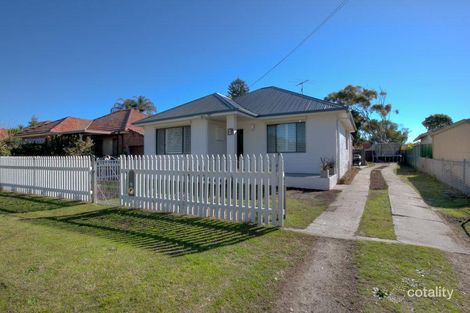 Property photo of 1 Naru Street Marks Point NSW 2280