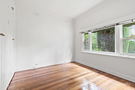 Property photo of 33 Robbins Street Ivanhoe VIC 3079