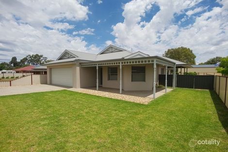 41 East St, Howlong, NSW 2643