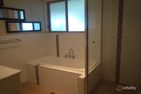 Property photo of 15 Silver Gum Court Glenvale QLD 4350