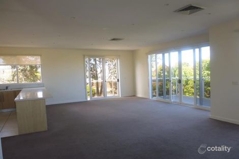 Property photo of 4 Balmoral Crescent Rippleside VIC 3215