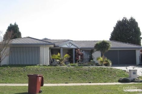27 Marson Cres, Hallam, VIC 3803