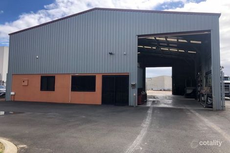 23 Worcestor Bend, Davenport, WA 6230