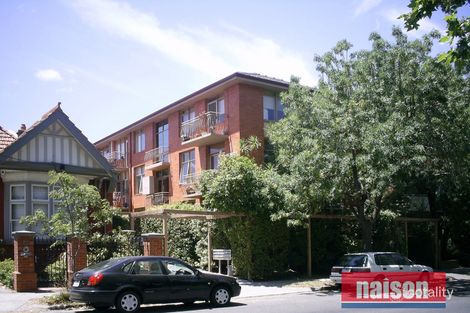 9/54 Tennyson St, Elwood, VIC 3184