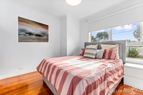 Property photo of 21 Club Avenue Kingsbury VIC 3083