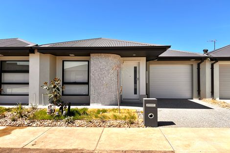 43 Grangehill Mews, Wyndham Vale, VIC 3024
