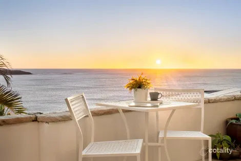 Property photo of 17 Ozone Parade Dee Why NSW 2099