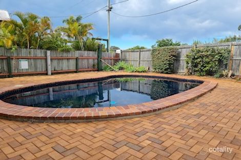 4/15 Tavistock St, Torquay, QLD 4655