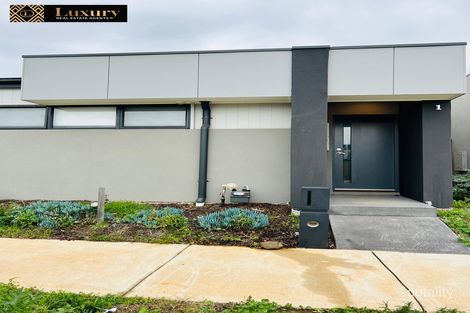 21 Hedgeley Ave, Deanside, VIC 3336