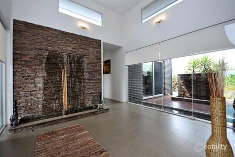 Property photo of 6 Rangeview Close Mickleham VIC 3064