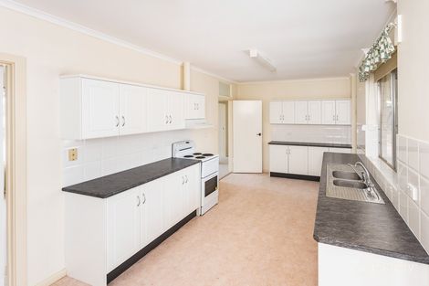 Property photo of 22 Parish Crescent Murray Bridge SA 5253