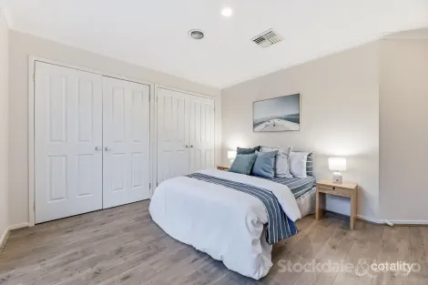 Property photo of 5 Fairholme Boulevard Berwick VIC 3806