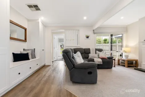 Property photo of 14 Tweed Court Langwarrin VIC 3910