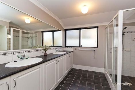 Property photo of 30 Dumas Drive Bedfordale WA 6112