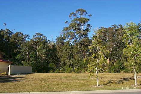 81 Lake Entrance Bvd, Noosaville, QLD 4566