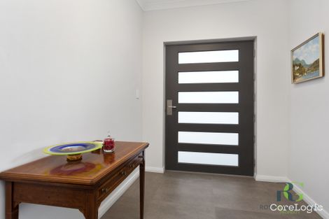 Property photo of 21B Kemmish Crescent Melville WA 6156