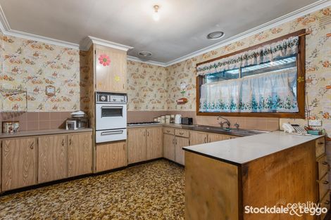 Property photo of 19 Winwood Drive Ferntree Gully VIC 3156
