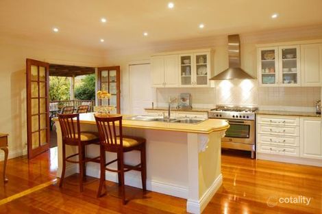 Property photo of 19 Ladd Street Watsonia VIC 3087