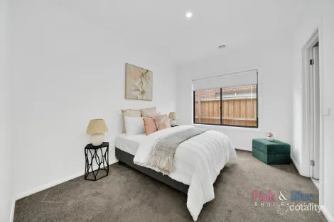 Property photo of 38 Slinky Street Deanside VIC 3336