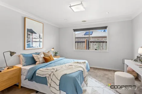 Property photo of 5 Fieldstone Way Brookfield VIC 3338