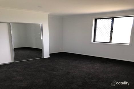 Property photo of 2/30A Elbe Place Meadowbrook QLD 4131