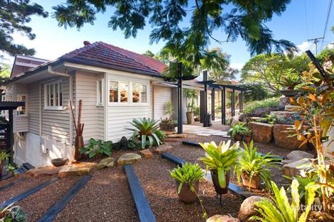 Property photo of 17 Mervyn Grove St Lucia QLD 4067