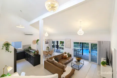 Property photo of 39 Bartlett Avenue Nerang QLD 4211