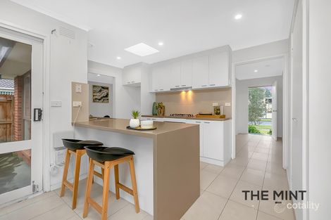 Property photo of 1/35 Cuthbert Drive Mill Park VIC 3082