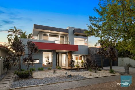2 Rosslyn Cove, Caroline Springs, VIC 3023