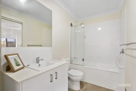 Property photo of 47 Andrew Street Bundamba QLD 4304