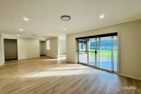 Property photo of 72 Carroll Circuit Cooranbong NSW 2265