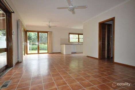 Property photo of 32 Kent Road Box Hill VIC 3128