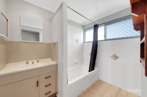 Property photo of 94 Dalrymple Drive Toolooa QLD 4680