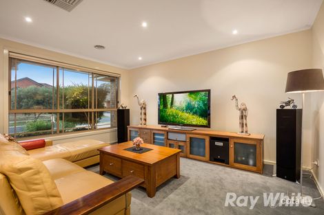 Property photo of 5 The Seekers Crescent Mill Park VIC 3082