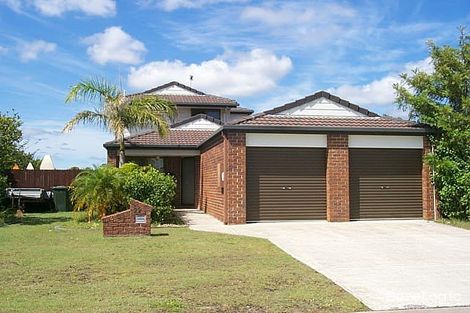 Property photo of 22 Altissimo Close Varsity Lakes QLD 4227