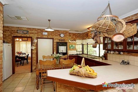 335 Nelson Rd, Glen Forrest, WA 6071