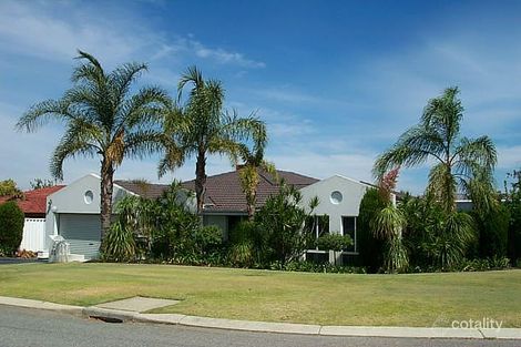 32 Freedman Way, Winthrop, WA 6150