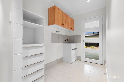 Property photo of 14 Cayley Street Trinity Beach QLD 4879