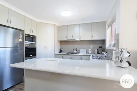 Property photo of 126 High Street Howlong NSW 2643