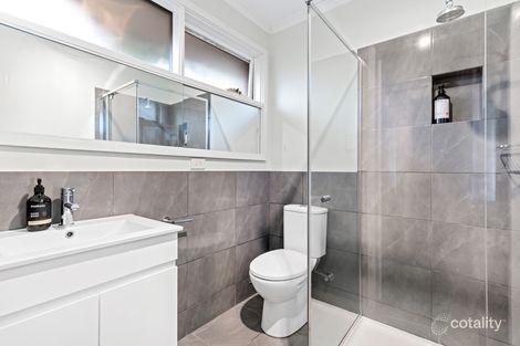 Property photo of 17 Sycamore Street Langwarrin VIC 3910