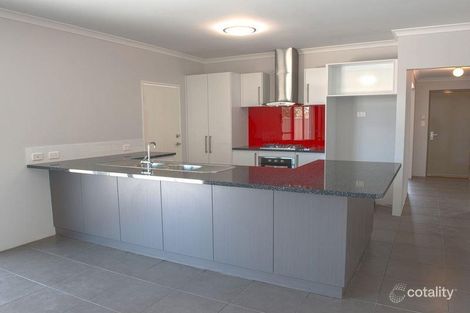 Property photo of 7/12 Henderson Place High Wycombe WA 6057