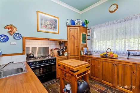 Property photo of 32 Orr Street Manifold Heights VIC 3218