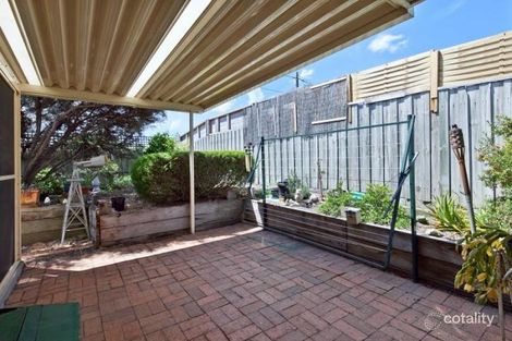 Property photo of 2 Maplewood Court Carrum Downs VIC 3201