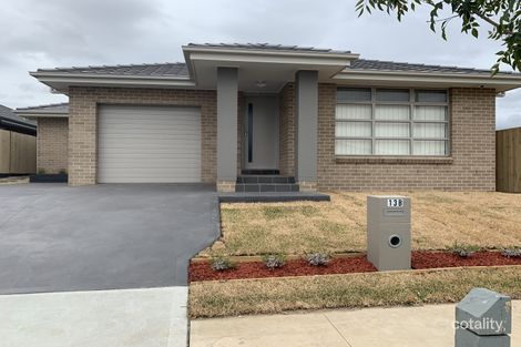 13b Neville St, Oran Park, NSW 2570