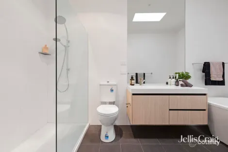 Property photo of 40 Passchendaele Street Hampton VIC 3188