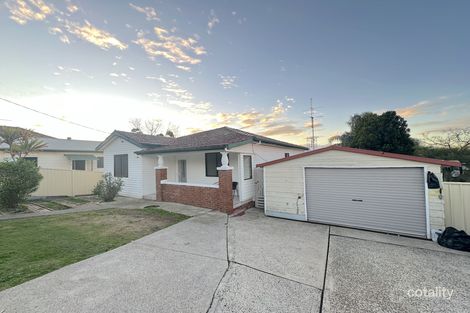 2 Jarvie Rd, Cringila, NSW 2502